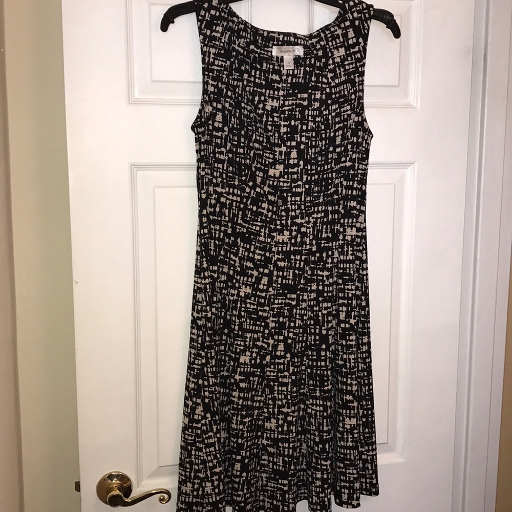 Pretty Dressbarn, beige/black throw on dress